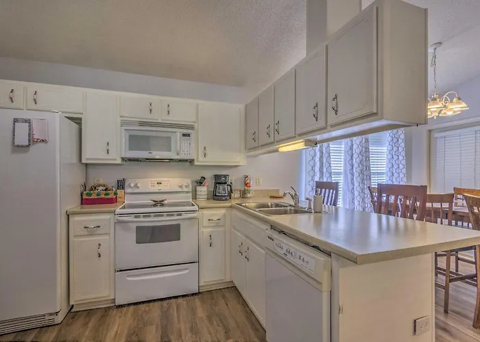 10 Mi To Downtown Pensacola: Pets Welcome! Holiday home Pensacola