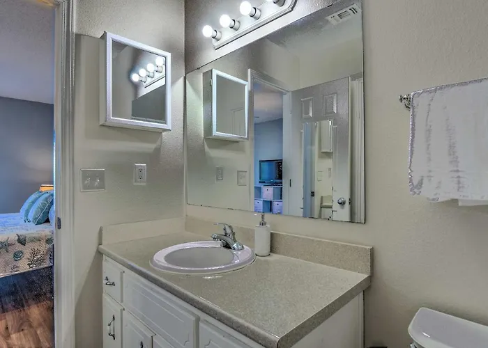 10 Mi To Downtown Pensacola: Pets Welcome! Holiday home Pensacola