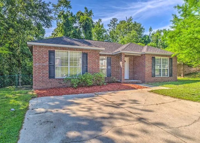 10 Mi To Downtown Pensacola: Pets Welcome! Holiday home Pensacola